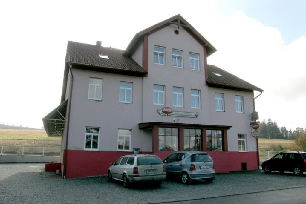 Kájovská hospoda Esterno foto